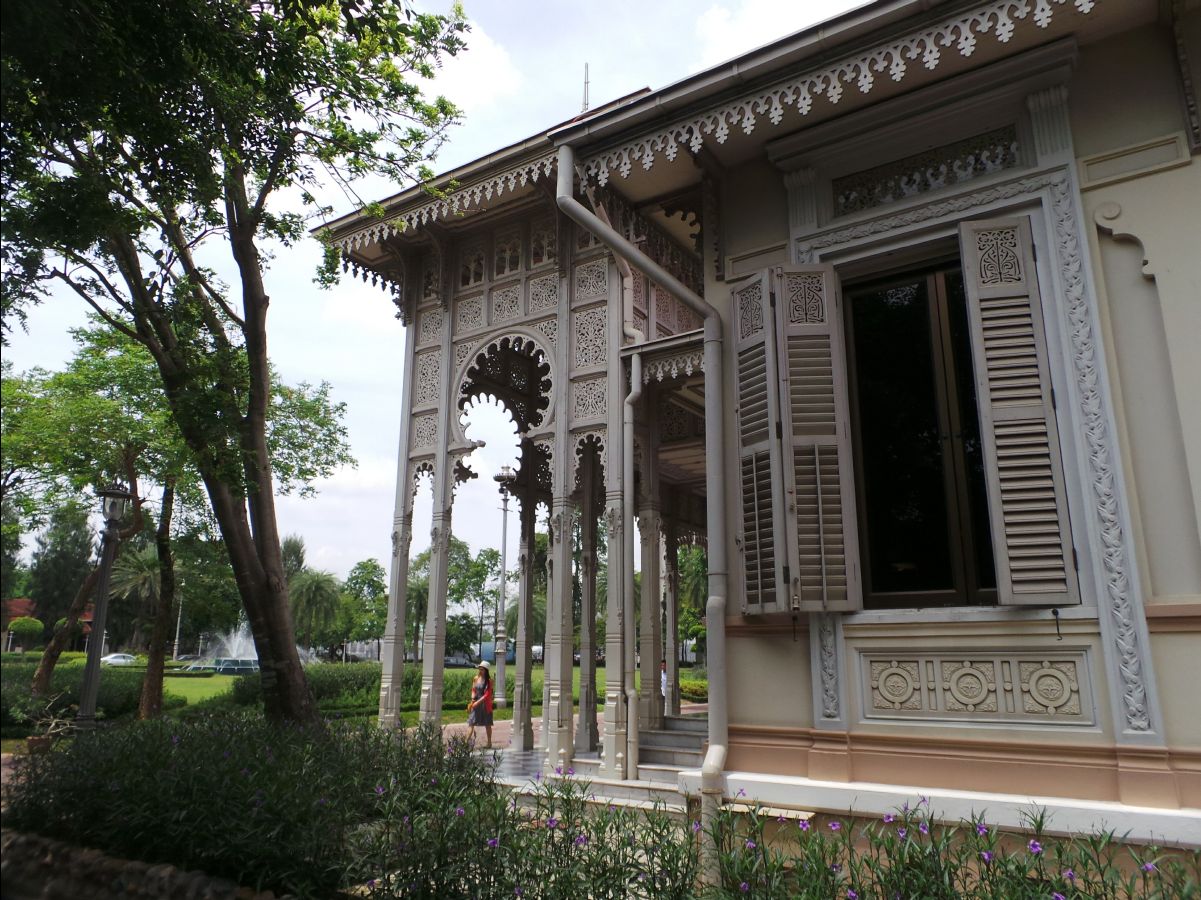 Vimanmek Mansion02